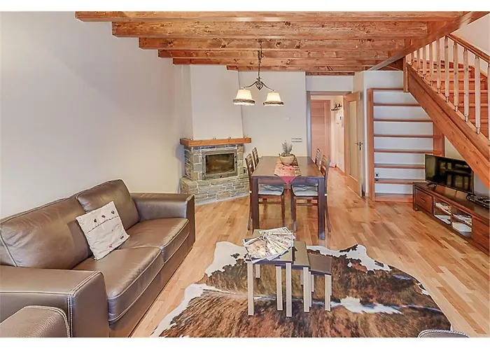 Saplan Real Estate Artiga شقة Les Bordes